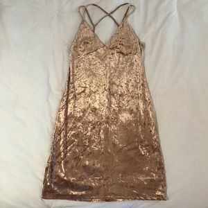 Forever 21 homecoming/party/event dress✨✨